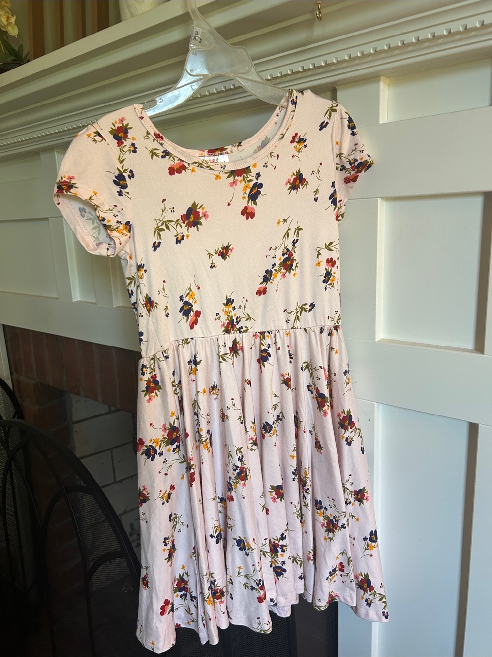 Dotdotsmile Floral Cap Sleeve Dress Size 7